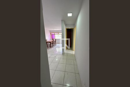 Apartamento para alugar com 90m², 3 quartos e 1 vaga Apartamento para alugar com 90m², 3 quartos e 1 vagaCorredor