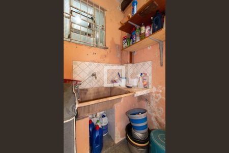 Casa à venda com 192m², 3 quartos e 2 vagas Casa à venda com 192m², 3 quartos e 2 vagasÁrea de Serviço