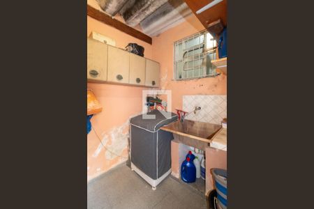 Casa à venda com 192m², 3 quartos e 2 vagas Casa à venda com 192m², 3 quartos e 2 vagasÁrea de Serviço