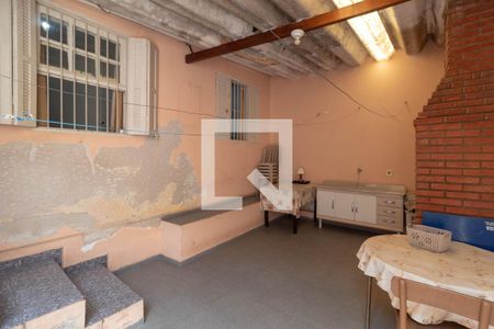 Casa à venda com 192m², 3 quartos e 2 vagas Casa à venda com 192m², 3 quartos e 2 vagasChurrasqueira