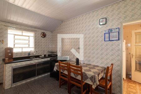 Casa à venda com 192m², 3 quartos e 2 vagas Casa à venda com 192m², 3 quartos e 2 vagasCozinha