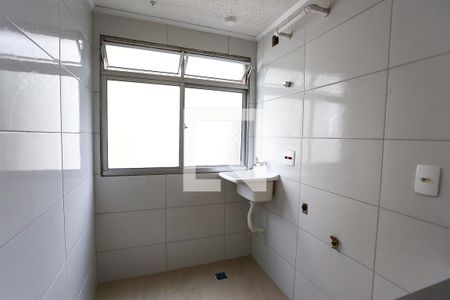 Apartamento para alugar com 60m², 3 quartos e 1 vagaÁrea de Serviço