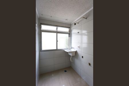 Apartamento para alugar com 60m², 3 quartos e 1 vagaÁrea de Serviço