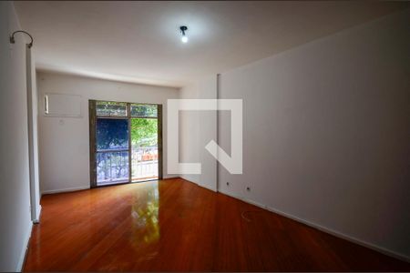 Apartamento à venda com 80m², 3 quartos e 1 vaga Apartamento à venda com 80m², 3 quartos e 1 vagaSala