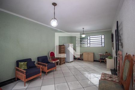 Casa à venda com 150m², 4 quartos e 3 vagasArea comum