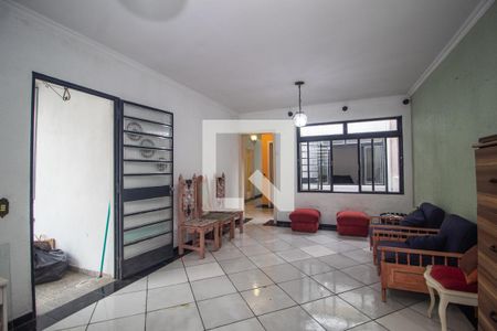 Casa à venda com 150m², 4 quartos e 3 vagasArea comum