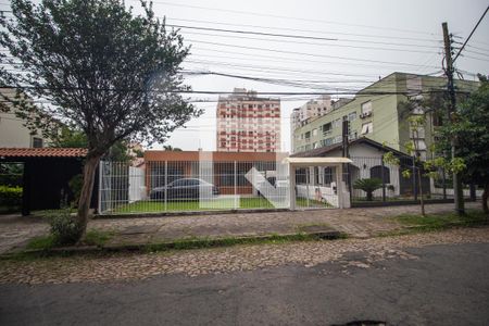 Casa à venda com 150m², 4 quartos e 3 vagasFachada