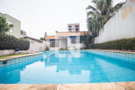 Área comum - Piscina de casa para alugar com 4 quartos, 150m² em Cristal, Porto Alegre