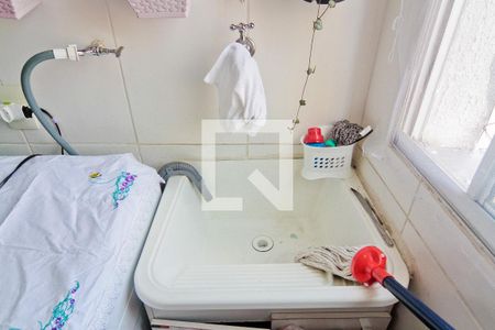 Apartamento à venda com 48m², 2 quartos e 1 vaga Apartamento à venda com 48m², 2 quartos e 1 vagaÁrea de Serviço