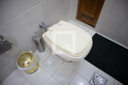 Casa à venda com 195m², 3 quartos e 2 vagas Casa à venda com 195m², 3 quartos e 2 vagasBanheiro do Quarto 3