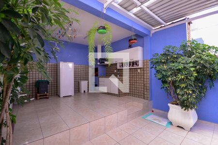 Casa à venda com 172m², 2 quartos e 2 vagas Casa à venda com 172m², 2 quartos e 2 vagasÁrea de Serviço/Lazer