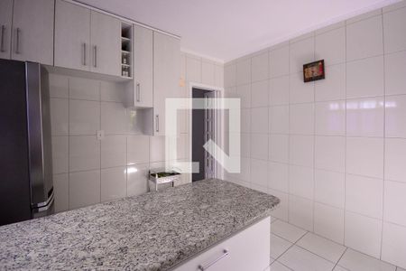 Casa à venda com 172m², 2 quartos e 2 vagas Casa à venda com 172m², 2 quartos e 2 vagasCozinha