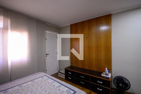 Casa à venda com 172m², 2 quartos e 2 vagas Casa à venda com 172m², 2 quartos e 2 vagasQuarto 3 - Suite