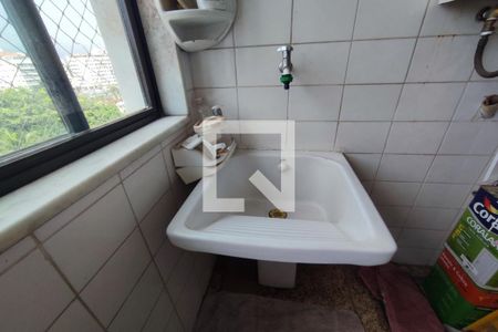 Apartamento à venda com 55m², 2 quartos e 1 vagaArea de serviço