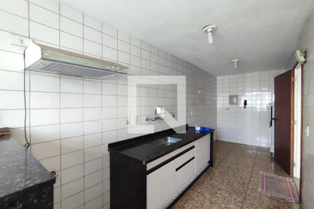Apartamento à venda com 55m², 2 quartos e 1 vagaCozinha 