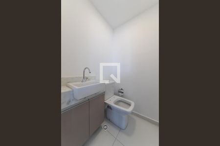 Lavabo de apartamento para alugar com 3 quartos, 72m² em Vila Nair, São Paulo
