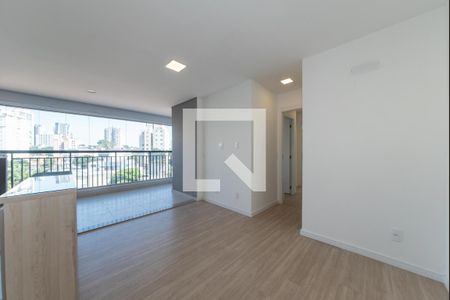 Sala de apartamento para alugar com 3 quartos, 72m² em Vila Nair, São Paulo