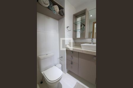 Apartamento à venda com 67m², 2 quartos e 1 vagaBanheiro 1