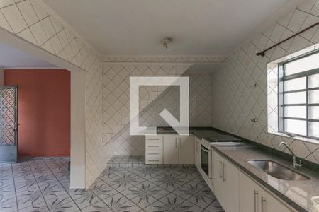 Casa à venda com 329m², 3 quartos e 3 vagasCozinha