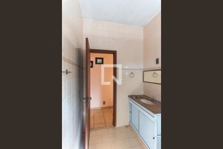 Casa à venda com 329m², 3 quartos e 3 vagasBanheiro