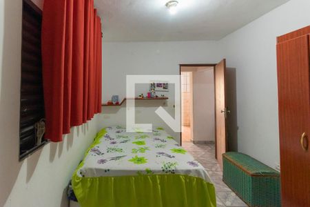 Casa à venda com 329m², 3 quartos e 3 vagasCasa 2- Quarto 2