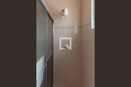 Casa à venda com 329m², 3 quartos e 3 vagasBanheiro