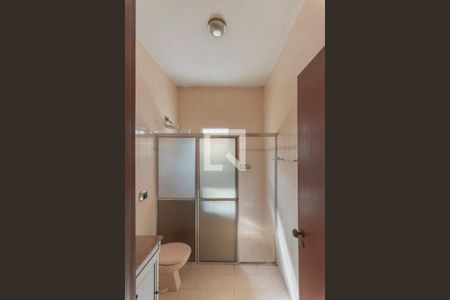 Casa à venda com 329m², 3 quartos e 3 vagasBanheiro
