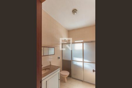 Casa à venda com 329m², 3 quartos e 3 vagasBanheiro
