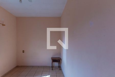 Casa à venda com 329m², 3 quartos e 3 vagasQuarto 2
