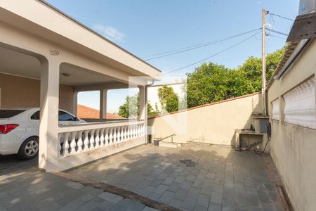 Casa à venda com 329m², 3 quartos e 3 vagasGaragem