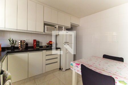 Casa à venda com 157m², 4 quartos e 2 vagasCozinha