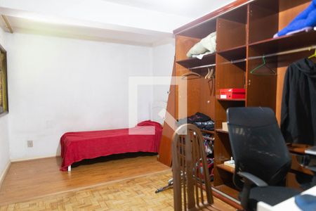 Casa à venda com 130m², 3 quartos e 2 vagas Casa à venda com 130m², 3 quartos e 2 vagasQuarto 2