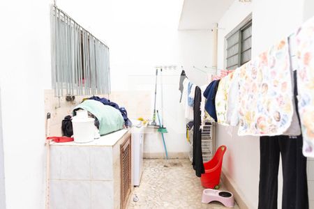 Casa à venda com 130m², 3 quartos e 2 vagas Casa à venda com 130m², 3 quartos e 2 vagasÁrea de Serviço