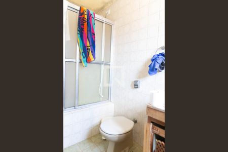 Casa à venda com 130m², 3 quartos e 2 vagas Casa à venda com 130m², 3 quartos e 2 vagasBanheiro da Suite