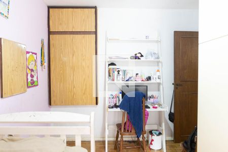 Casa à venda com 130m², 3 quartos e 2 vagas Casa à venda com 130m², 3 quartos e 2 vagasQuarto 3