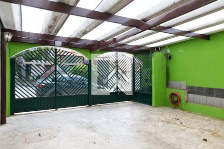 Casa à venda com 130m², 3 quartos e 2 vagas Casa à venda com 130m², 3 quartos e 2 vagasÁrea Externa