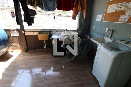 Casa de condomínio à venda com 130m², 8 quartos e 2 vagasÁrea de Serviço