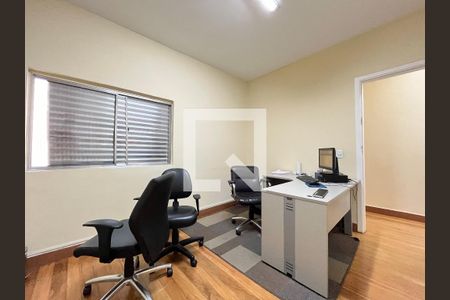 Casa à venda com 270m², 3 quartos e 2 vagasQuarto 3