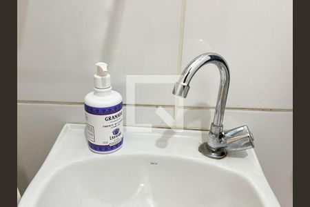 Casa à venda com 270m², 3 quartos e 2 vagasBanheiro Corredor