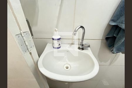 Casa à venda com 270m², 3 quartos e 2 vagasBanheiro Corredor