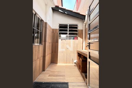 Casa à venda com 270m², 3 quartos e 2 vagasÁrea de Serviço