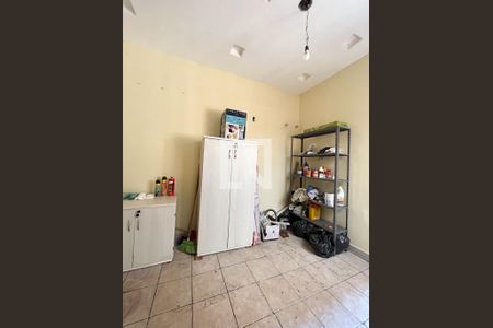 Casa à venda com 270m², 3 quartos e 2 vagasQuarto de Serviço