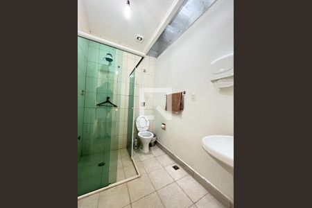 Casa à venda com 270m², 3 quartos e 2 vagasBanheiro de serviço