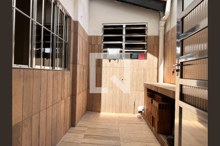 Casa à venda com 270m², 3 quartos e 2 vagasÁrea de Serviço