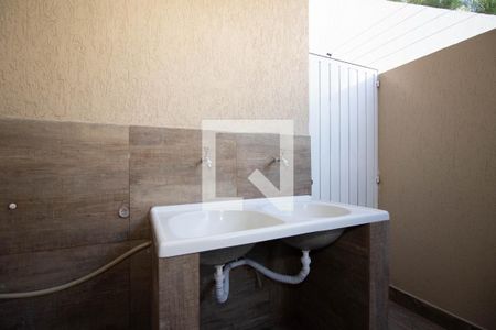 Casa de condomínio para alugar com 200m², 2 quartos e 2 vagasÁrea de Serviço