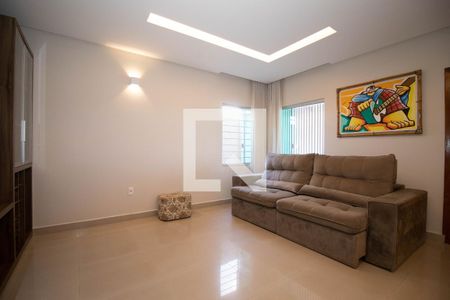 Sala de casa de condomínio para alugar com 2 quartos, 200m² em Taguatinga Norte (taguatinga), Brasília
