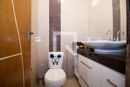 Casa de condomínio para alugar com 200m², 2 quartos e 2 vagasBanheiro Social