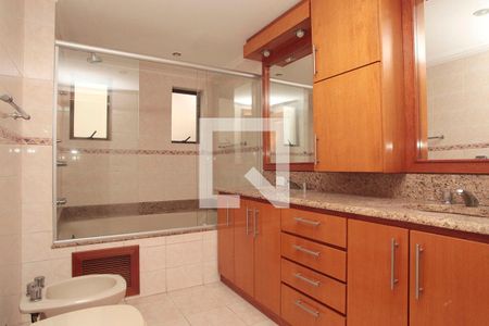 Apartamento à venda com 501m², 4 quartos e sem vagaBanheiro Quarto 1 Suíte