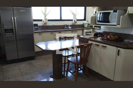 Apartamento à venda com 228m², 4 quartos e 3 vagasFoto 19