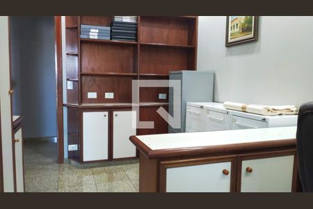 Apartamento à venda com 228m², 4 quartos e 3 vagasFoto 13